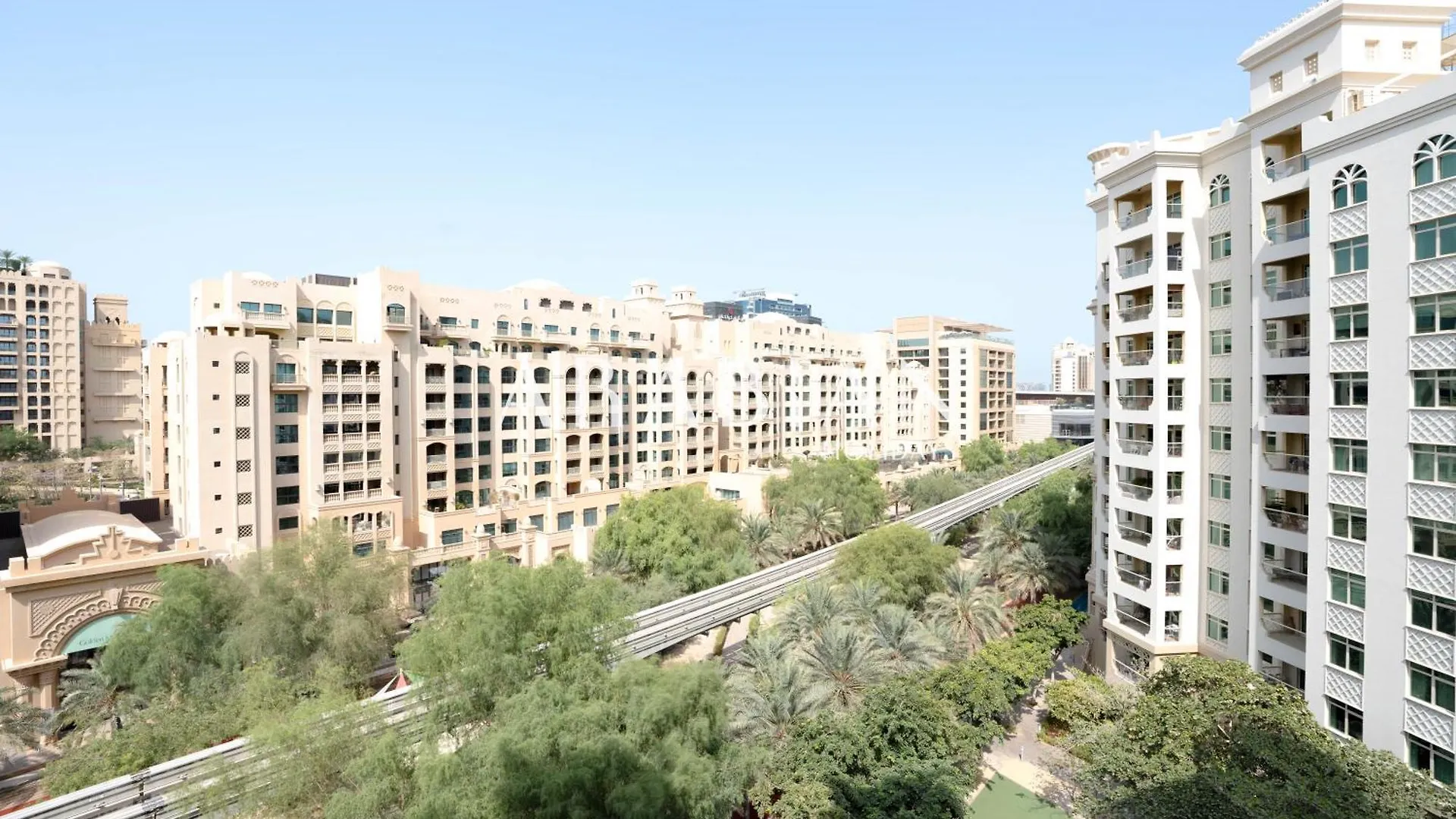 Beautiful 1Br Palm Jumeirah With Pool And Beach Access Dubai Apartment