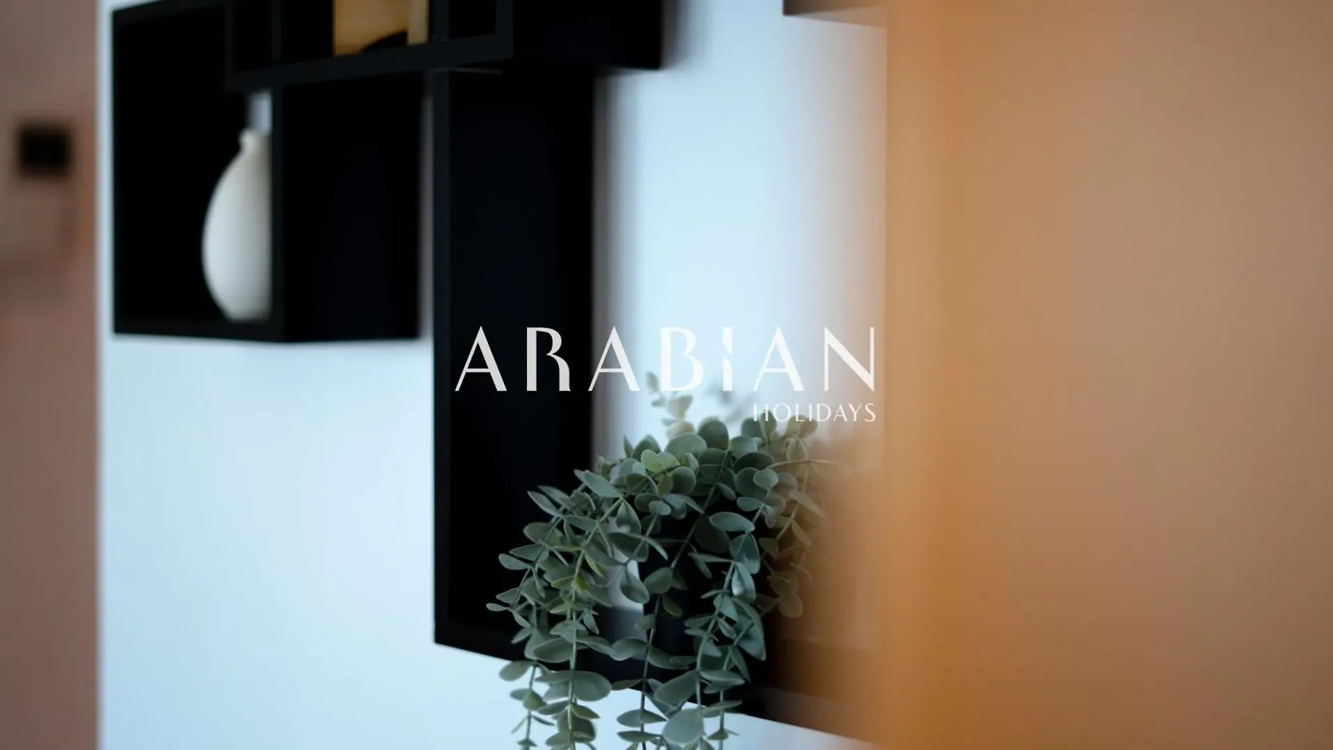 Beautiful 1Br Palm Jumeirah With Pool And Beach Access Dubai